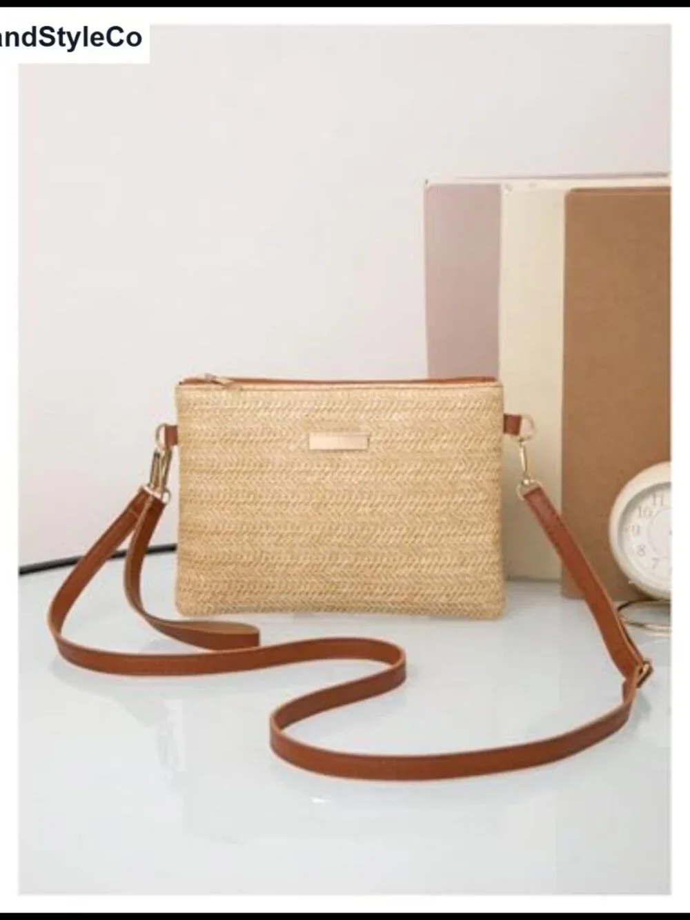 Handwoven Straw Crossbody Bag with Detachable Faux Leather Strap - Summer Beach